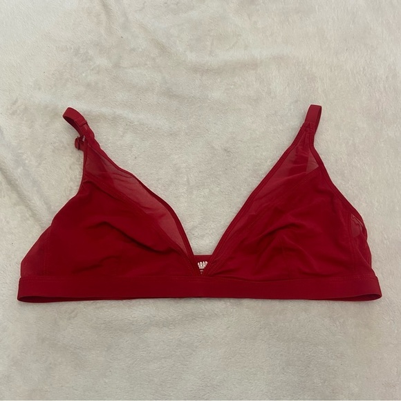 Parade Mesh Triangle Bralette 28717 - Picture 1 of 5
